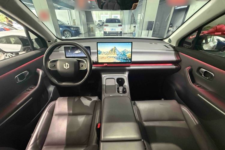 Used Leapmotor C16 2024 Range-Extended 200 Luxury Edition Interior 5