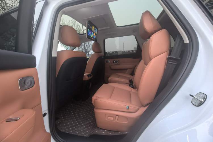 Used Leapmotor C16 2024 Pure Electric 520 Deluxe Edition Interior 5