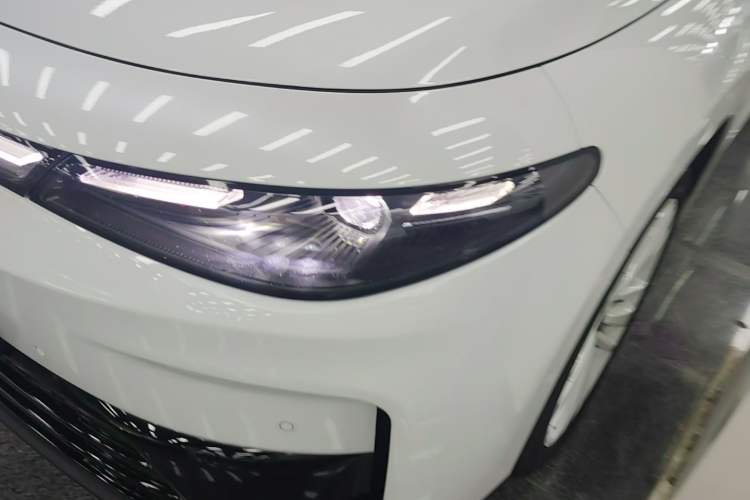 Used Leapmotor C16 2024 Range-Extended 200 Luxury Edition Left Front Headlight