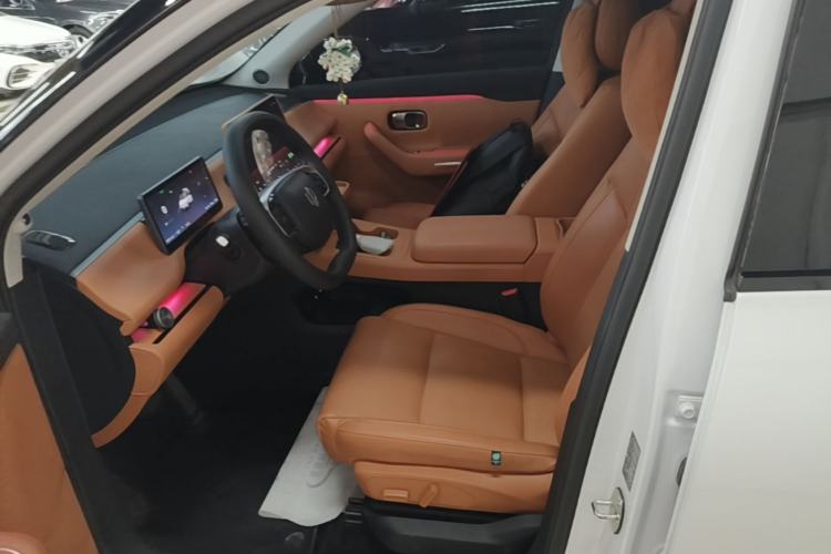 Used Leapmotor C16 2024 Range-Extended 200 Luxury Edition Left Front Seat