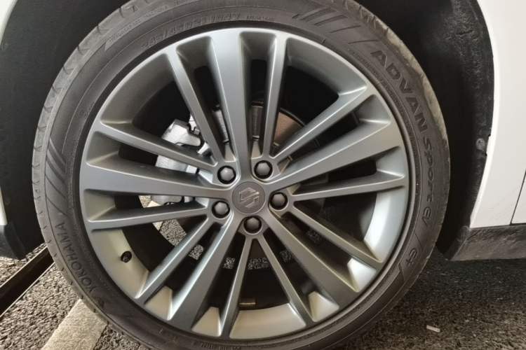 Used Leapmotor C16 2024 Range-Extended 200 Luxury Edition Left Front Wheel Hub