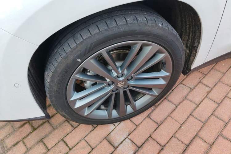 Used Leapmotor C16 2024 Range-Extended 200 Luxury Edition Left Front Wheel Hub