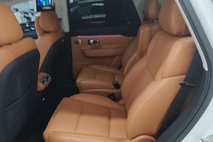 Used Leapmotor C16 2024 Range-Extended 200 Luxury Edition Left Rear Seat