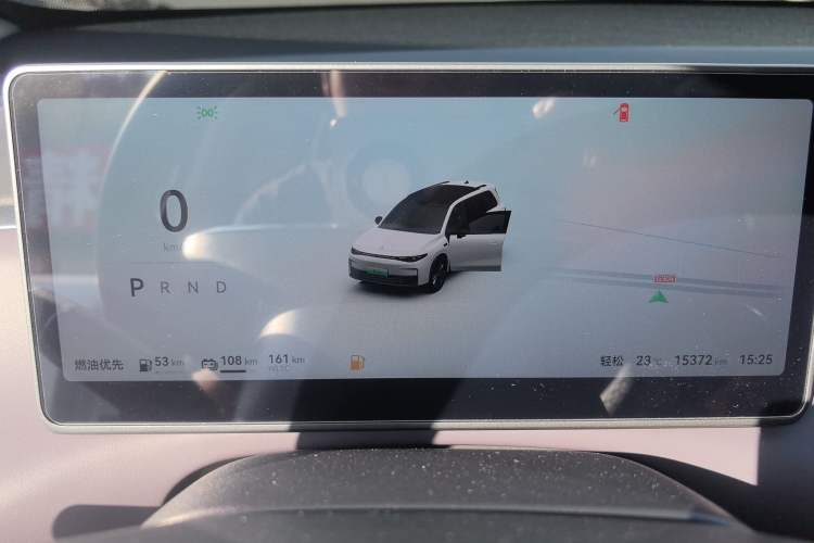 Used Leapmotor C16 2024 Range-Extended 200 LiDAR Edition Odometer Close Up