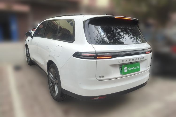 Used Leapmotor C16 2024 Range-Extended 200 Luxury Edition Rear Left 45 Deg