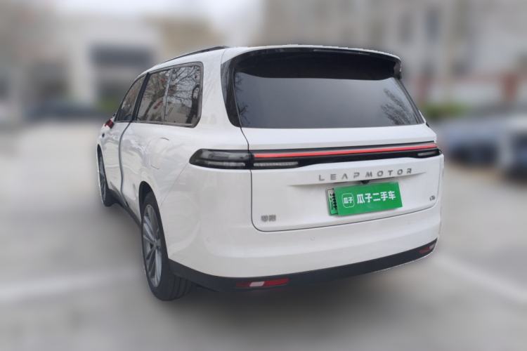 Used Leapmotor C16 2024 Range-Extended 200 Luxury Edition Rear Left 45 Deg