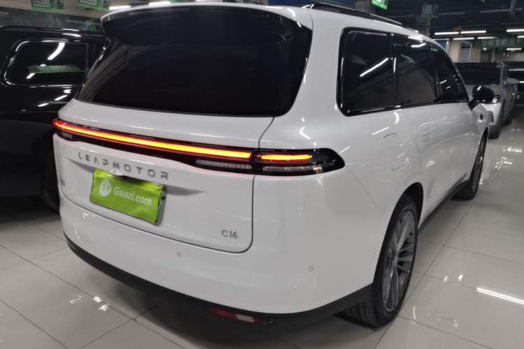 Used Leapmotor C16 2024 Range-Extended 200 Luxury Edition Rear Right 45 Deg