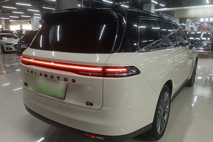 Used Leapmotor C16 2024 Range-Extended 200 Luxury Edition Rear Right 45 Deg