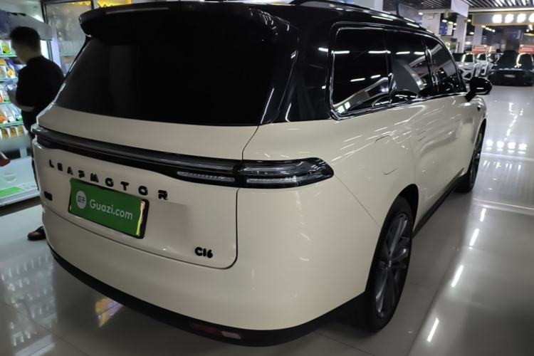 Used Leapmotor C16 2024 Range-Extended 200 Luxury Edition Rear Right 45 Deg