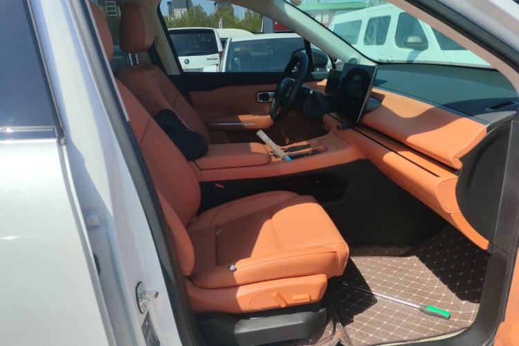 Used Leapmotor C16 2024 Pure Electric 520 Deluxe Edition Right Front Seat