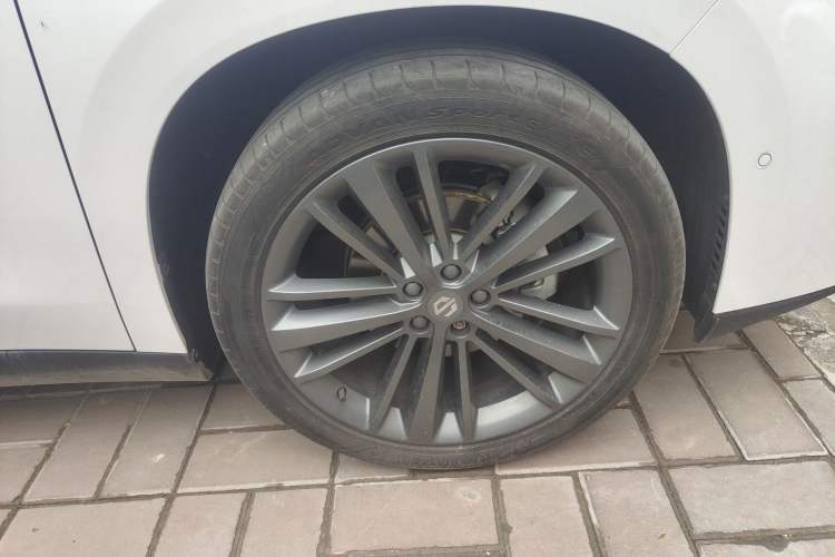 Used Leapmotor C16 2024 Range-Extended 200 Luxury Edition Right Front Wheel Hub