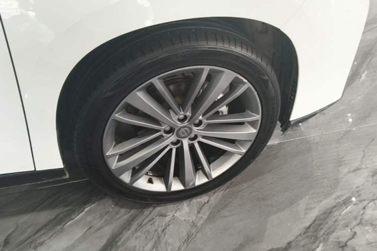 Used Leapmotor C16 2024 Range-Extended 200 Luxury Edition Right Rear Wheel Hub