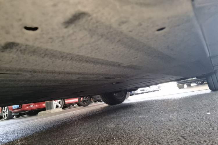 Used Leapmotor C16 2024 Range-Extended 200 Luxury Edition Right Side Sill