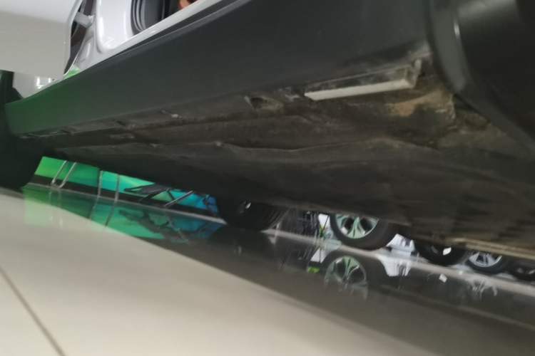 Used Leapmotor C16 2024 Pure Electric 520 Deluxe Edition Right Side Sill