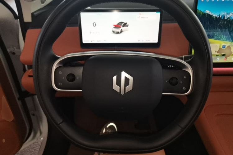Used Leapmotor C16 2024 Range-Extended 200 Luxury Edition Steering Wheel
