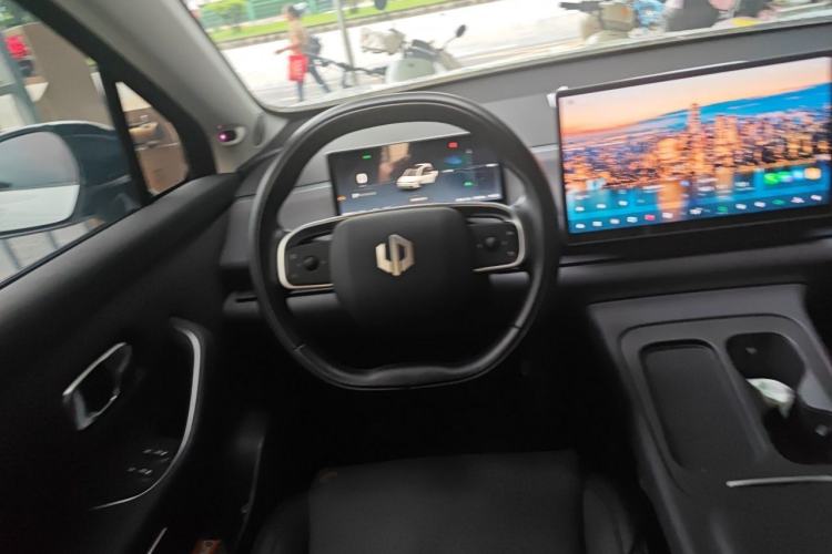 Used Leapmotor C16 2024 Range-Extended 200 Luxury Edition Steering Wheel