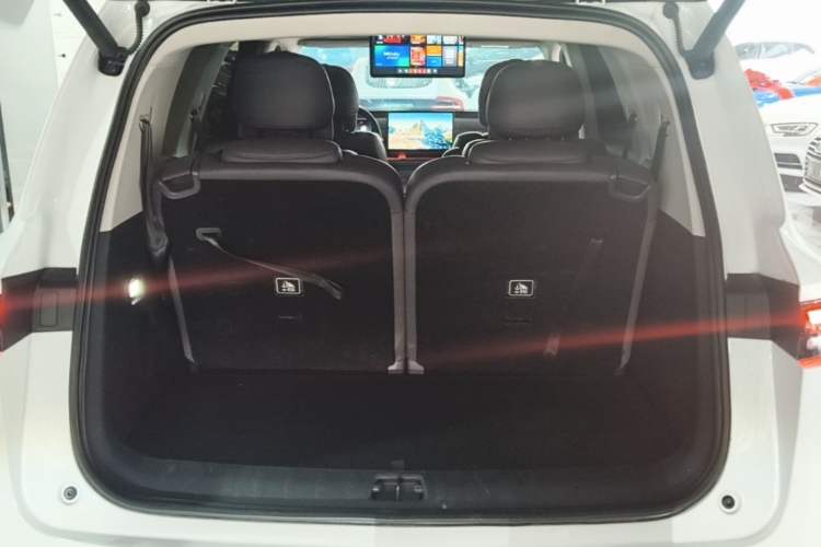 Used Leapmotor C16 2024 Range-Extended 200 Luxury Edition Trunk