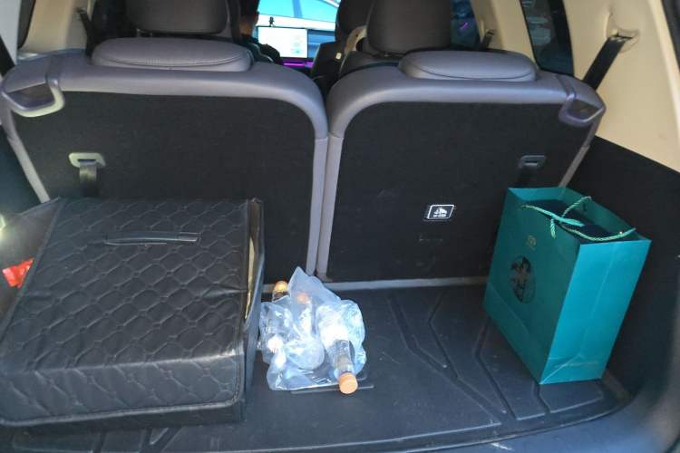 Used Leapmotor C16 2024 Range-Extended 200 Luxury Edition Trunk