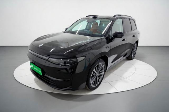 Ojetý Leapmotor C16 2026 Extended-Range 280 LiDAR Zhizun Edition 6 Seats