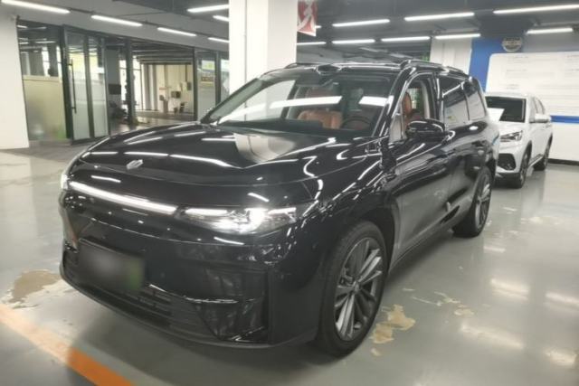 Used Leapmotor C16 2026 Extended-Range 280 LiDAR Zhizun Edition 6 Seats