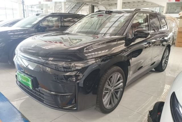 Used Leapmotor C16 2026 Extended-Range 280 LiDAR Zhizun Edition 6 Seats