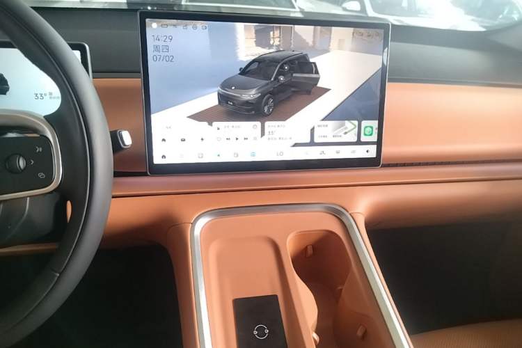 Used Leapmotor C16 2026 Extended-Range 280 LiDAR Zhizun Edition 6 Seats Audio And AC Panel