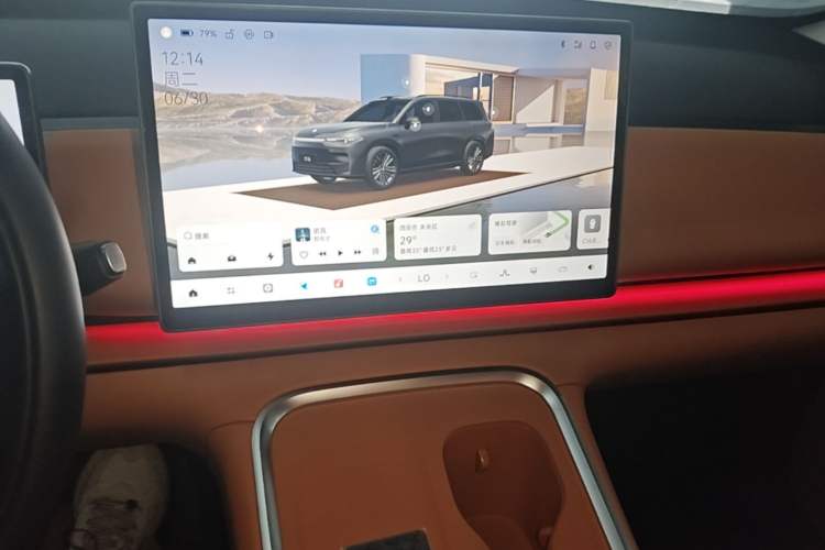 Used Leapmotor C16 2026 Extended-Range 280 LiDAR Zhizun Edition 6 Seats Audio And AC Panel