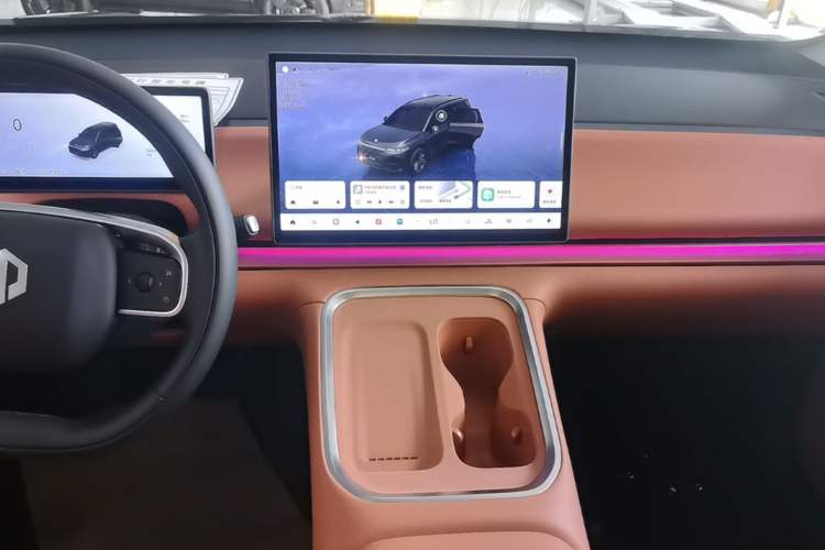 Used Leapmotor C16 2026 Extended-Range 280 LiDAR Zhizun Edition 6 Seats Audio And AC Panel