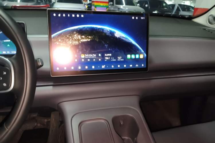 Used Leapmotor C16 2026 Range-Extended 200 Prestige 6-Seater Audio And AC Panel