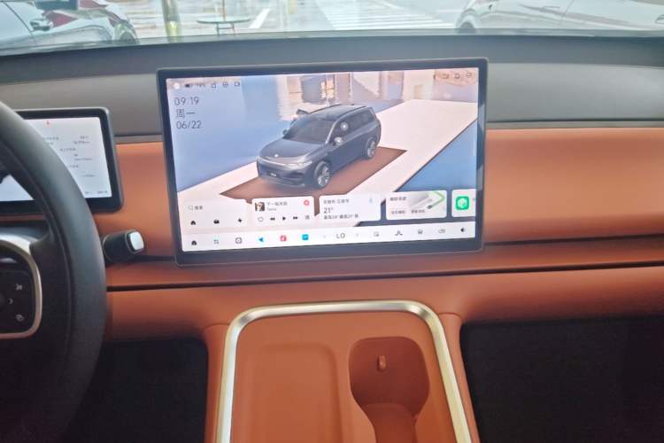 Used Leapmotor C16 2026 Extended-Range 280 LiDAR Zhizun Edition 6 Seats Audio And AC Panel