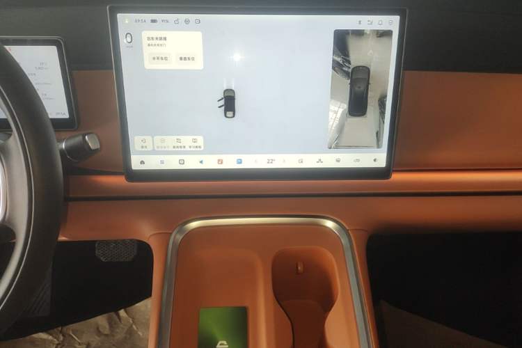 Used Leapmotor C16 2026 Extended-Range 280 LiDAR Zhizun Edition 6 Seats Audio And AC Panel