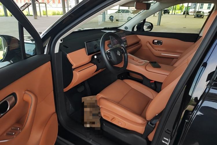 Used Leapmotor C16 2026 Extended-Range 280 LiDAR Zhizun Edition 6 Seats Driver Seat