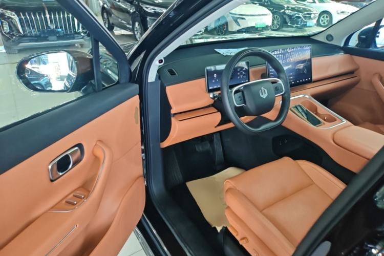 Used Leapmotor C16 2026 Extended-Range 280 LiDAR Zhizun Edition 6 Seats Driver Seat