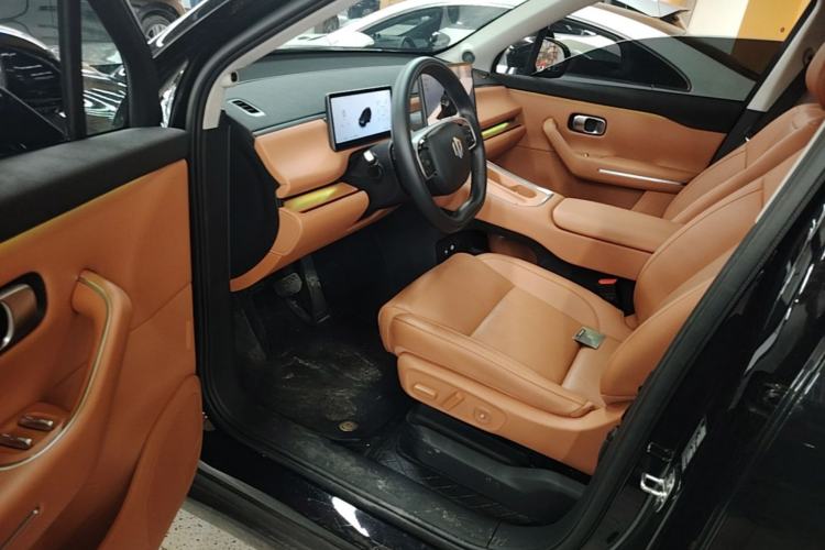 Used Leapmotor C16 2026 Extended-Range 280 LiDAR Zhizun Edition 6 Seats Driver Seat