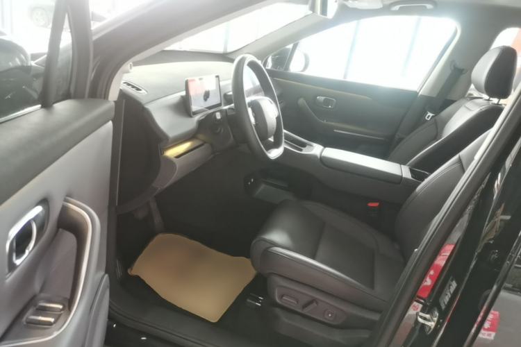 Used Leapmotor C16 2026 Extended-Range 280 LiDAR Zhizun Edition 6 Seats Driver Seat