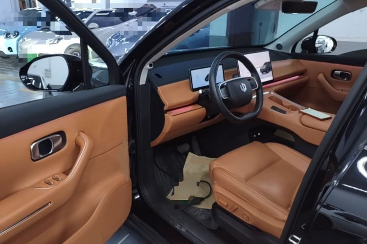 Used Leapmotor C16 2026 Extended-Range 280 LiDAR Zhizun Edition 6 Seats Driver Seat