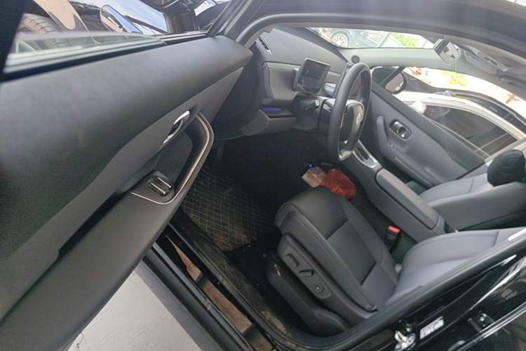 Used Leapmotor C16 2026 Extended-Range 280 LiDAR Zhizun Edition 6 Seats Driver Seat