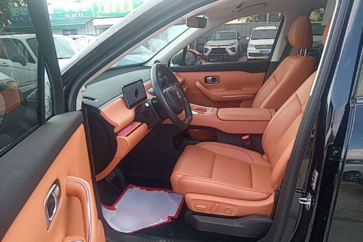 Used Leapmotor C16 2026 Extended-Range 280 LiDAR Zhizun Edition 6 Seats Driver Seat