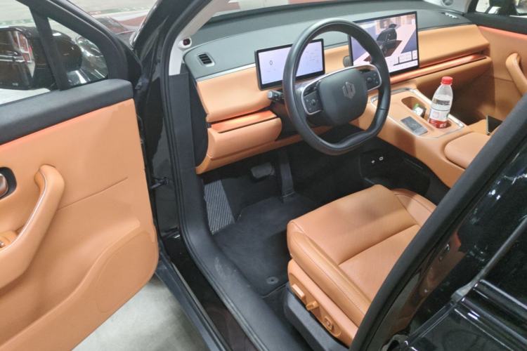 Used Leapmotor C16 2026 All-Electric 630 LiDAR Zhizun Edition 6 Seats Driver Seat