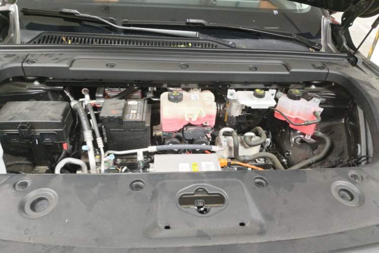 Used Leapmotor C16 2026 All-Electric 630 LiDAR Zhizun Edition 6 Seats Engine Bay
