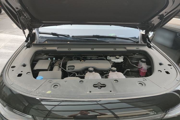 Used Leapmotor C16 2026 Extended-Range 280 LiDAR Zhizun Edition 6 Seats Engine Bay