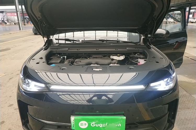 Used Leapmotor C16 2026 Extended-Range 280 LiDAR Zhizun Edition 6 Seats Engine Bay