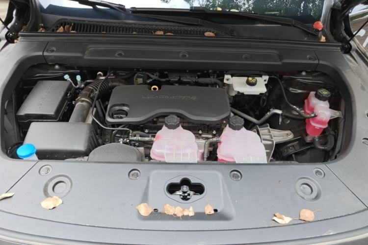 Used Leapmotor C16 2026 Extended-Range 280 LiDAR Zhizun Edition 6 Seats Engine Bay
