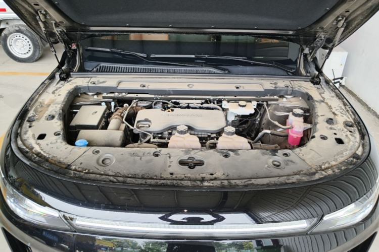 Used Leapmotor C16 2026 Extended-Range 280 LiDAR Zhizun Edition 6 Seats Engine Bay