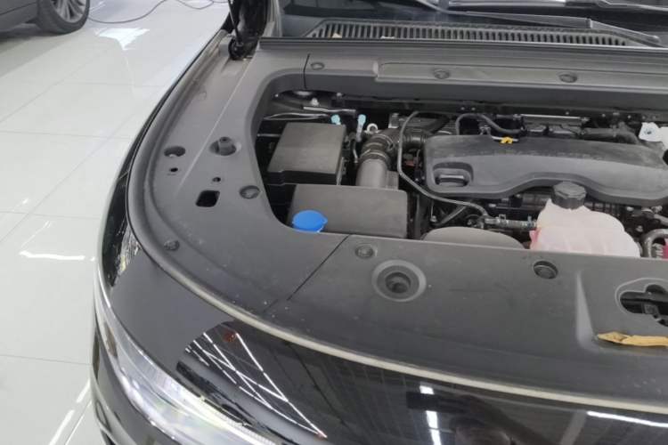 Used Leapmotor C16 2026 Extended-Range 280 LiDAR Zhizun Edition 6 Seats Engine Bay Right