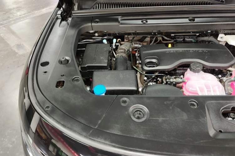 Used Leapmotor C16 2026 Extended-Range 280 LiDAR Zhizun Edition 6 Seats Engine Bay Right