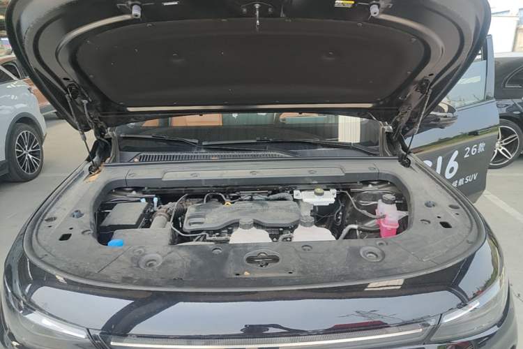 Used Leapmotor C16 2026 Extended-Range 280 LiDAR Zhizun Edition 6 Seats Engine Bay