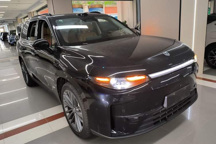 Used Leapmotor C16 2026 Extended-Range 280 LiDAR Zhizun Edition 6 Seats Exterior 1