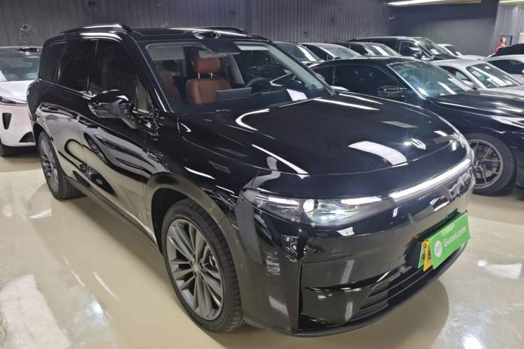 Used Leapmotor C16 2026 Extended-Range 280 LiDAR Zhizun Edition 6 Seats Exterior 1