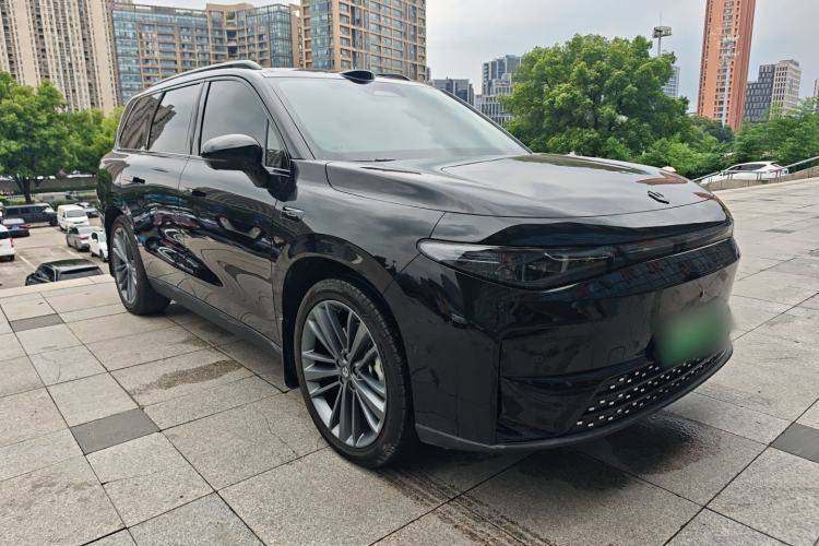 Used Leapmotor C16 2026 All-Electric 630 LiDAR Zhizun Edition 6 Seats Exterior 1